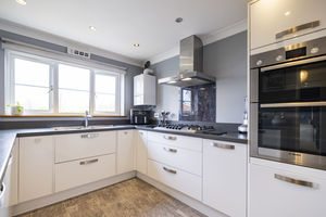 Kitchen- click for photo gallery